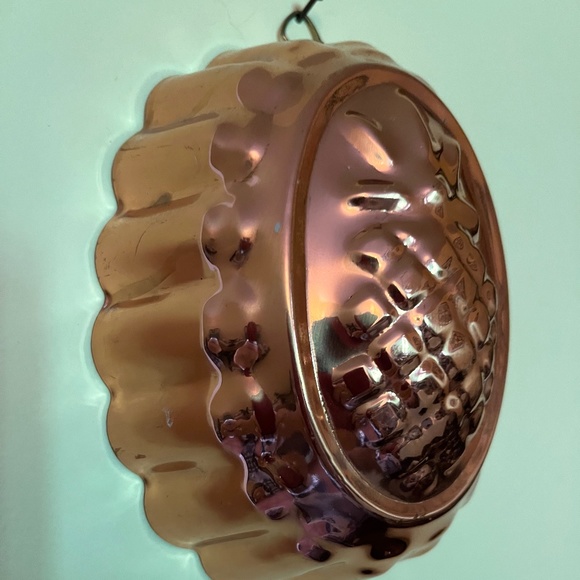 Copper Pineapple Mold - Picture 2 of 4